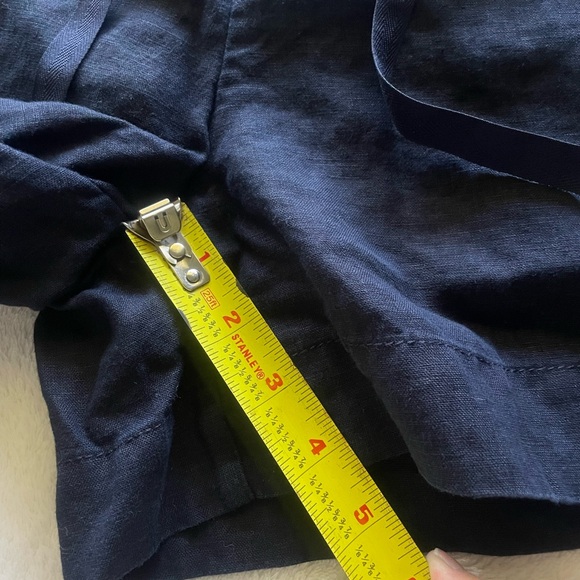 Women's linen Navy Blue Shorts white Label brand size 8 (US) - Picture 2 of 6